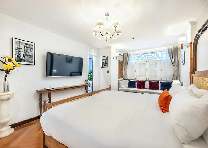 Cherie Boutique Hotel 4*