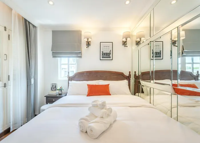 Cherie Boutique Hotel 4*