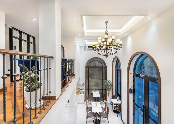 Cherie Boutique Hotel