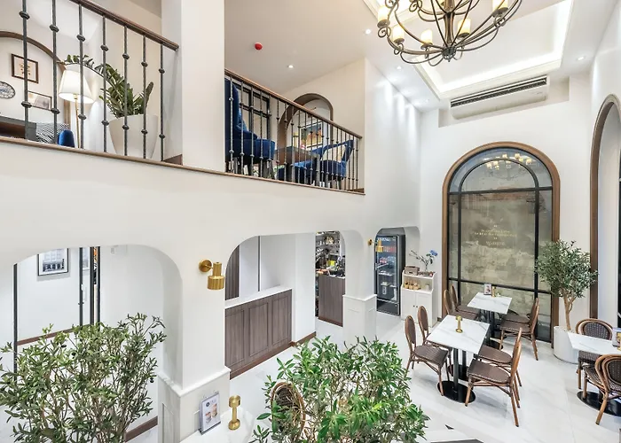 Hotel Cherie Boutique 4*