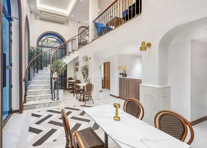 Hotel Cherie Boutique 4*