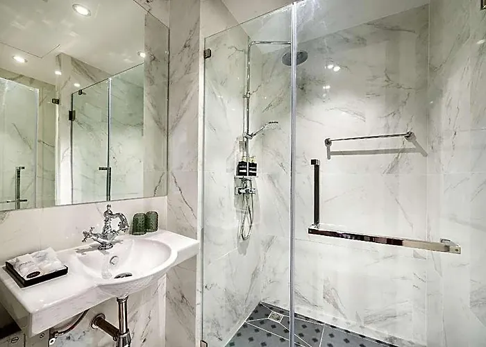 Cherie Boutique Hotel